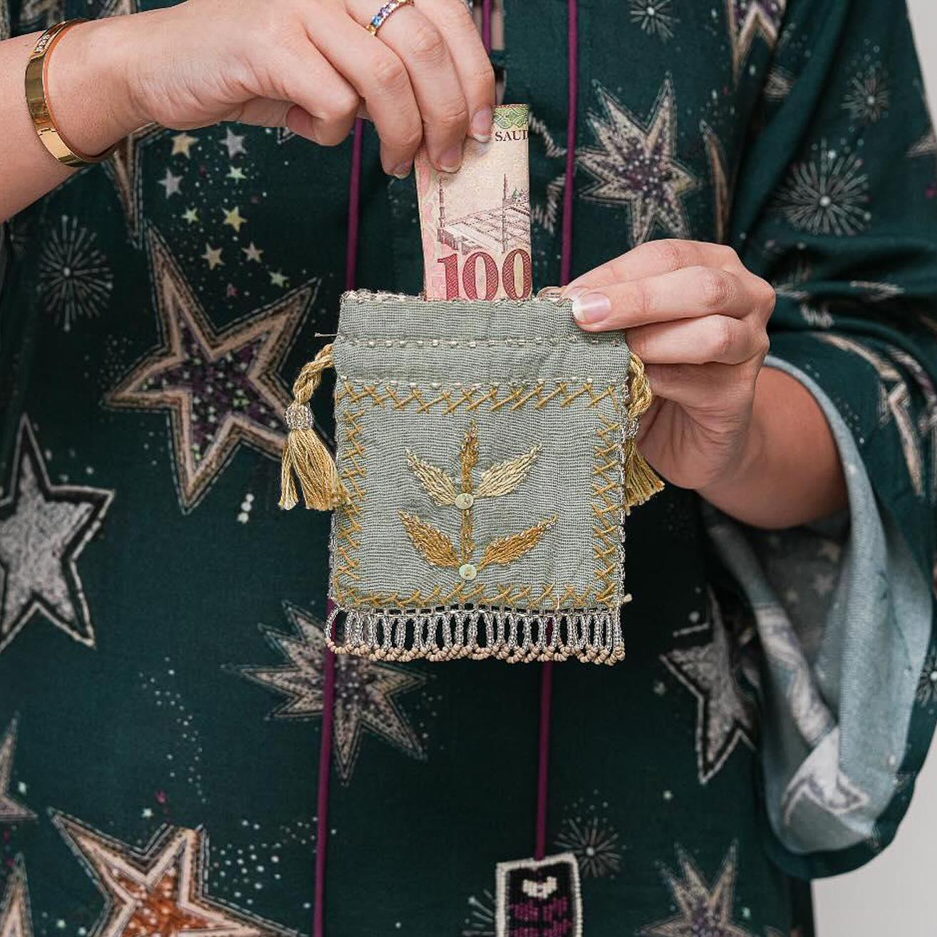 embroidery bag (3) embroidery bag (3)