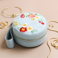 Customized Embroidered Plush Travel Jewelry Storage Box Velvet Bracelet Necklace Box Velvet Jewelry Box