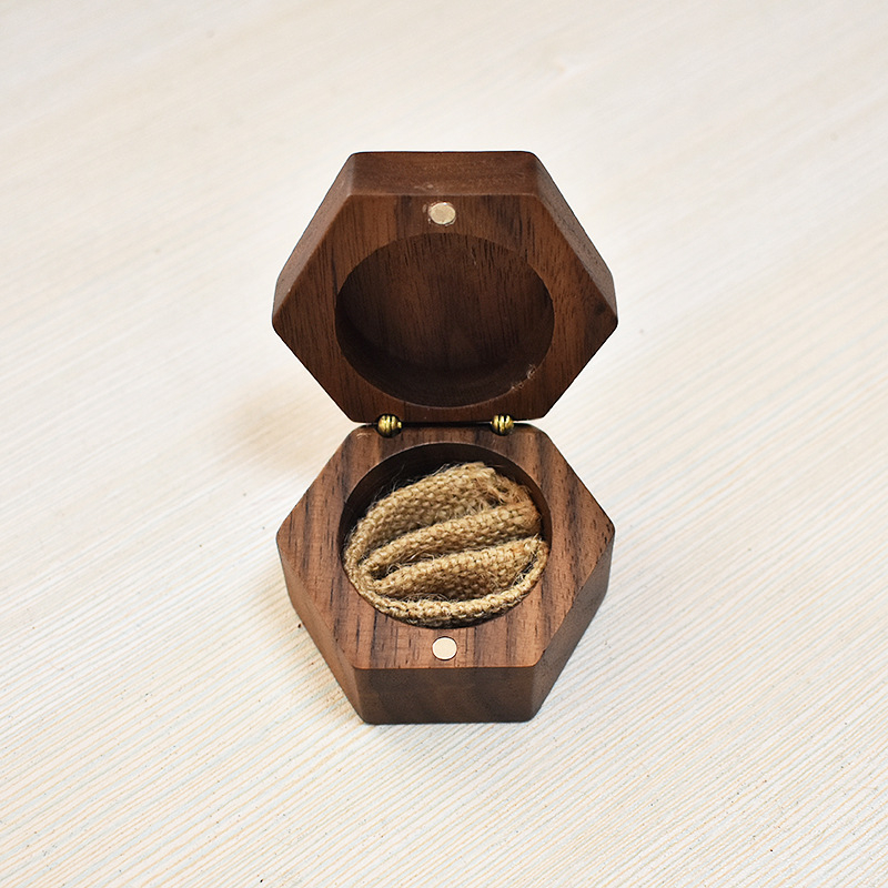 Luxury Custom Logo Walnut Wooden Hexagon Wedding Jewelry Ring Box With Magnet Clasp