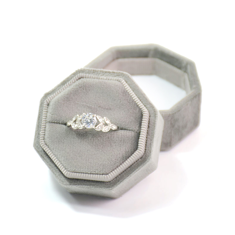 Portable Octagon Travel Jewelry Ring Packaging Box Grey Valentines Day Jewelry Gift Box Wedding Velvet Jewelry Ring Display Box