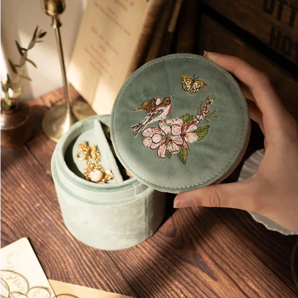Embroidery jewelry Box Embroidery jewelry Box