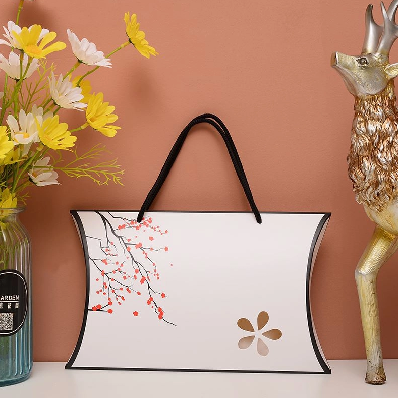 pillow box pillow box