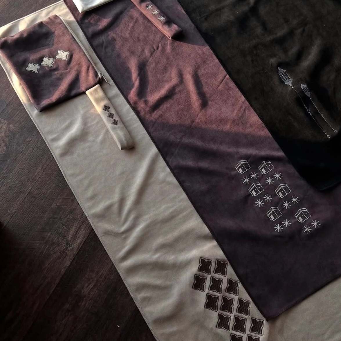 embroidery bags 2_1175_1175 embroidery bags 2_1175_1175