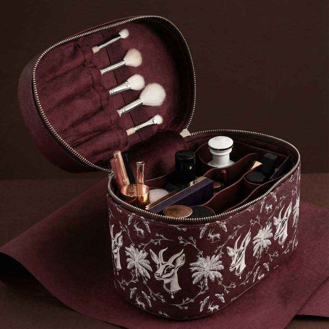 vanity makeup bag (2) vanity makeup bag (2)