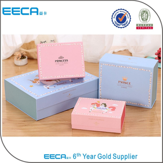 Custom Printed Apparel Gift Cardboard Magnetic Foldable gift Carton Boxes with Hot Stamping color packaging box in EECA Packaging China