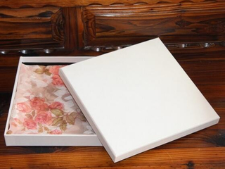 White Square Matte Laminated Paper Scarf Gift Packaging Box Underwear Box China Manufacturer