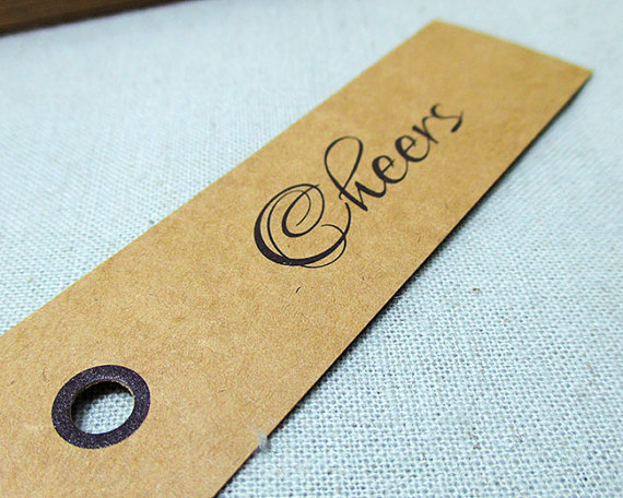 Custom design kraft swing tag/labels clothing hang tag in EECA