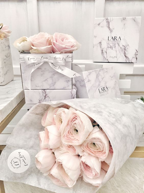 Luxury custom printing design cardboard marble square box flower boxes in EECA