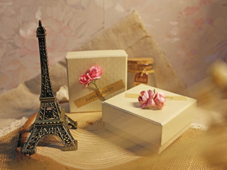Colorful handmade packaging boxes bag square gift box custom printed made cardboard jewelry box with flower/perfume paper boxes