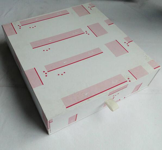 Customized printed drawer gift box pink white boxes with ribbon in China