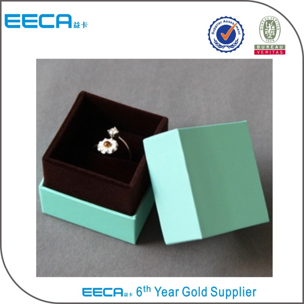 2017 magnetic jewelry box/Luxury Custom Logo Printed Jewelry Display Gift Box for necklace /ring/bracelet in EECA packaging China