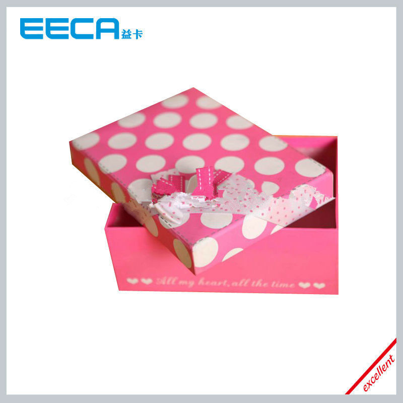Square gift box Small Fashion Paper Jewelry Boxes for Rings and Earings Wholesale