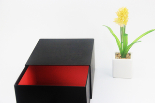 Custom clear paper cardboard sliding drawer gift box packaging/black drawer box wholesale in China