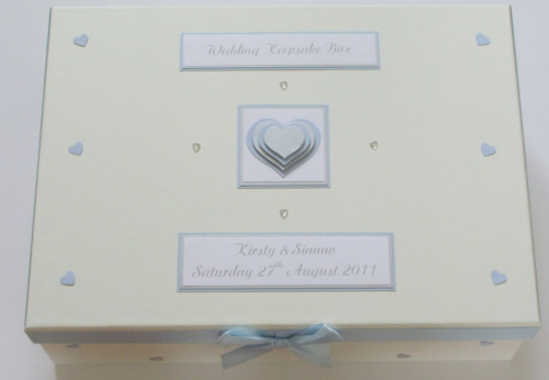 Rectangular gift box White paper cardboard gift pcakaging box with ribbon design
