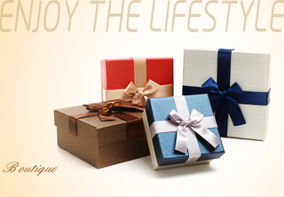 Square box/lid and bases box/Jewelry box with ribbon for necklace/Perfume box/packaging box/recycling gift box in EECA Packaging China