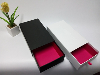 2017 luxury custom printed handmade bikini drawer gift packaging box in EECA Packaging China