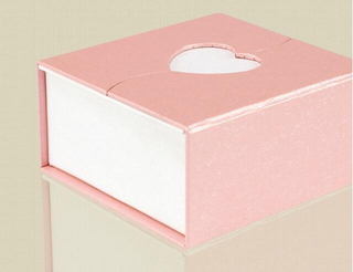 Rectangular gift box unique design pink customized wedding gift packaging box with heart shape