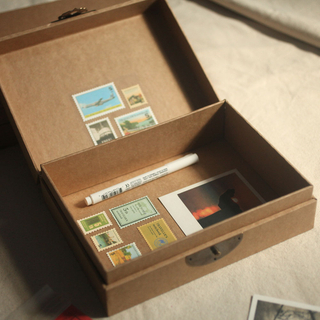 Customized Eco-friendly kraft paper gift box for children's garments/recycle paper box/cosmetic box in EECA Packaging