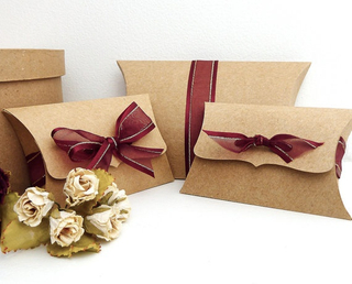 Recycle kraft paper pillow gift box design/pillow boxes template in EECA