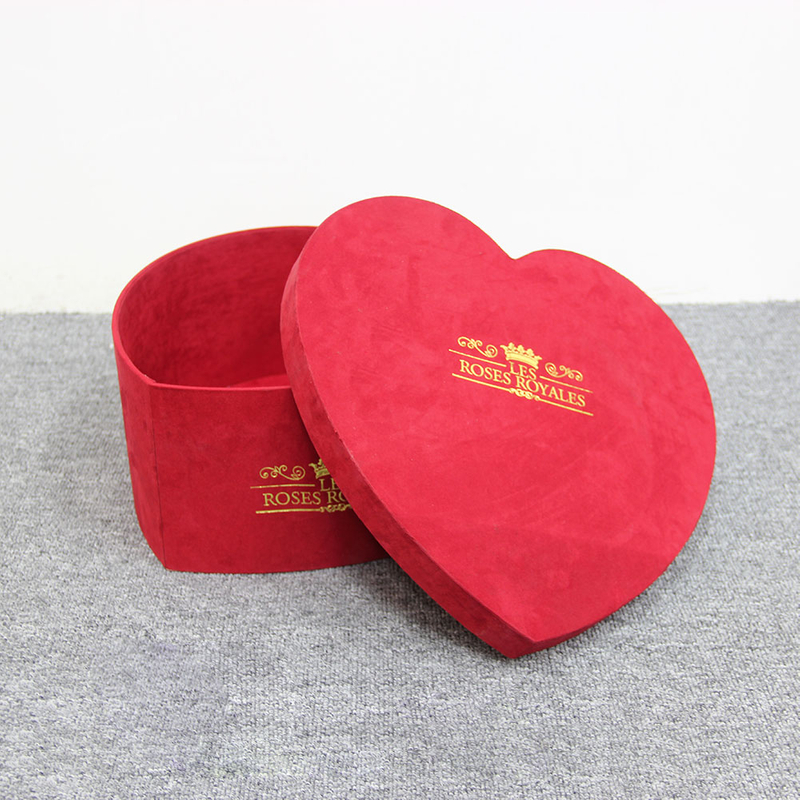 Wholesale Lovely Suede Preserved Roses Chocolate Packaging Shipping Boxes Luxury Velvet Heart Shaped Flower Gift Boxes