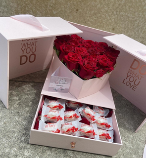 Chocolate Box Packaging Luxury Heart Valentine Flowers Gift Box Cardboard Christmas Snack Candy Chocolate Bonbon Box