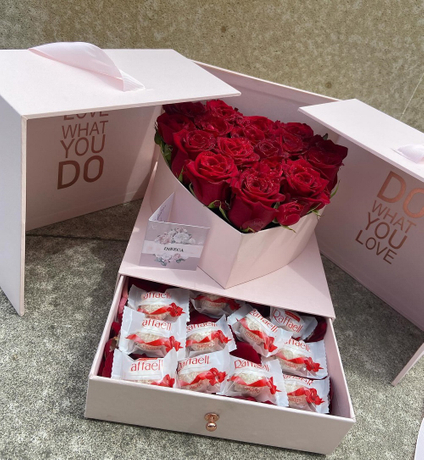 Double Open Candy Valentine Paper Chocolate Gift Boxes Heart Shaped Preserved Flower Perfume Gift Box Birthday Chocolate Box