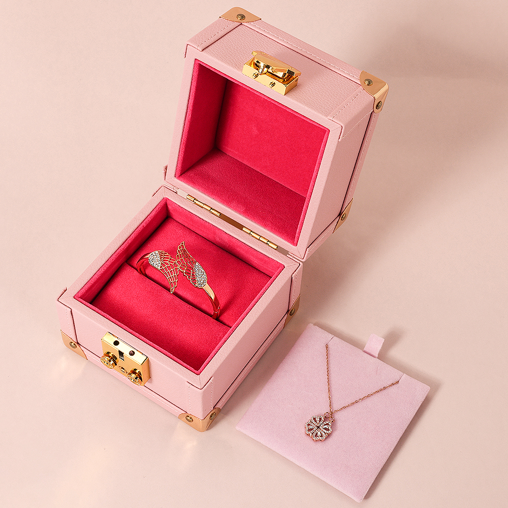 Wholesale Luxury Pink Pu Leather Girls Ring Earring Necklace Jewelry Organizer Case Gift Packaging Box With Lock And Inner Slots