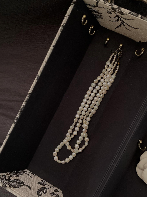 Antique Jewelry Box Fabric Bracelet Brooch Gift Box with Logo Travel Flower Bird Painting Jewelry Box for Necklace And Earrings