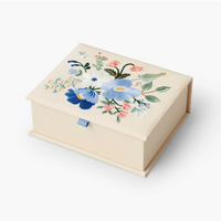 Flip Top Floral Embroidery Box Antique Books Jewelry Mementos Box Wedding Invitation Embroidered Fabric Floral Box