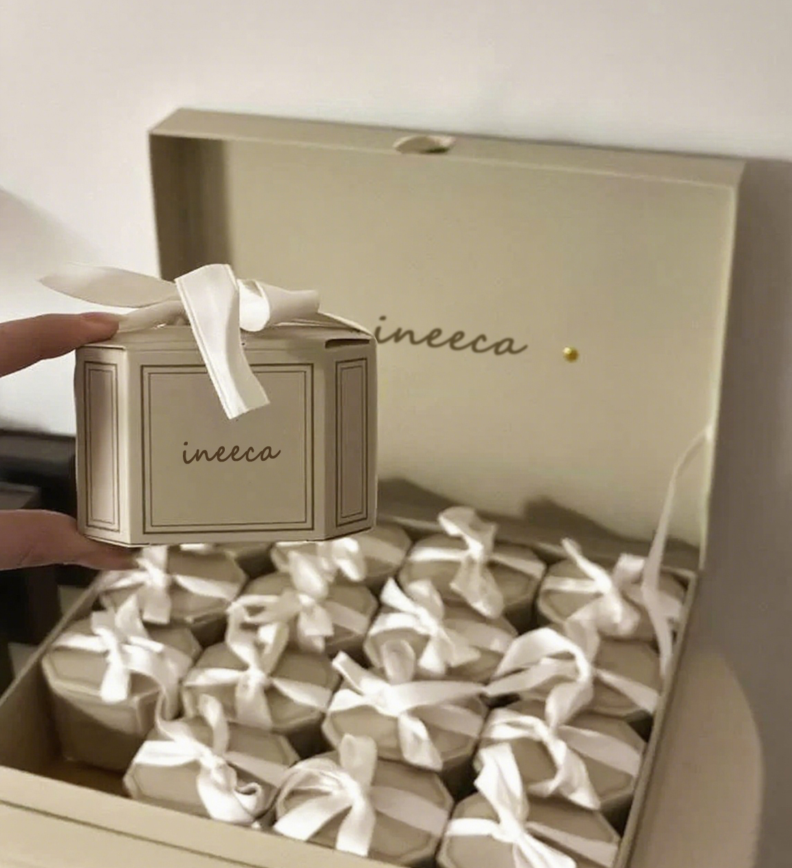 suitcase candy box (10)