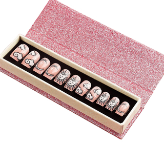 Luxury Custom Magnetic Closure Paper Cardboard Press on Nail Set Gift Packaging Box for Women Wholesale