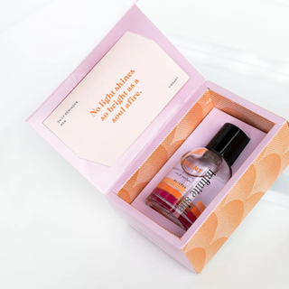 Customized Paper Magnetic Lid 30 50 100 ML Perfume Bottle Box Rigid Cardboard Flat Folding Gift Packaging Box