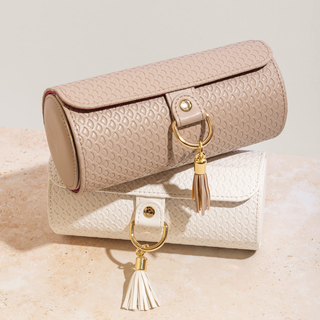 Wholesale Custom Travel Jewelry Packaging Bag Storage Organizer For Ring Earring Necklace Foldable Velvet Jewelry Roll Case