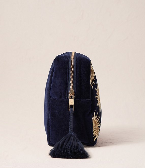 Wash Bag 10