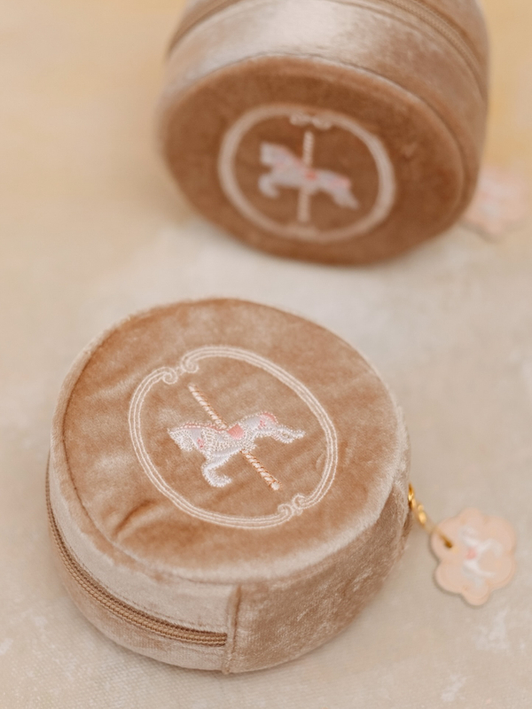 Custom Velvet Suede Baby Gift Box Drawer Coin Bag Trunk Boxes for Gifting Baby Shower Child Jewelry Full Moon Keepsake Box