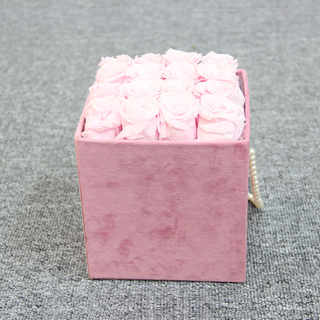 Luxury Customized Logo Paper Square Preserved Rose Flower Chocolate Gift Packaging Box with Lid for Valentine's Day Wedding