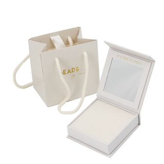 Wholesale Eco Friendly Recycled Paper Magnetic Jewelry White Cardboard Packaging Boxes Rigid Paper Box for Necklace Bracelet