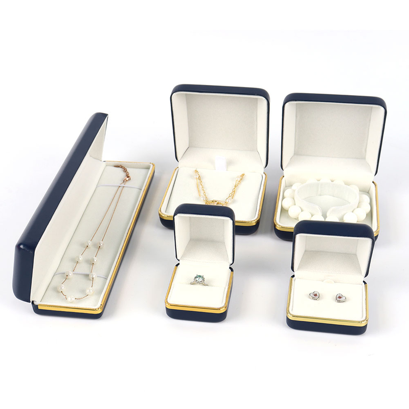 Luxury Velvet Lining PU Leather Pendant Bracelet Jewelry Gift Packaging Box Custom Logo Flip Necklace Ring Jewelry Storage Box