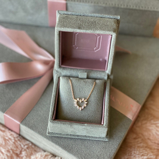 Women Jewelry Box with Bag for Necklace Organizer Custom Embossed Logo Valentine's Day Jewelry Bracelet Ring Packaging Box