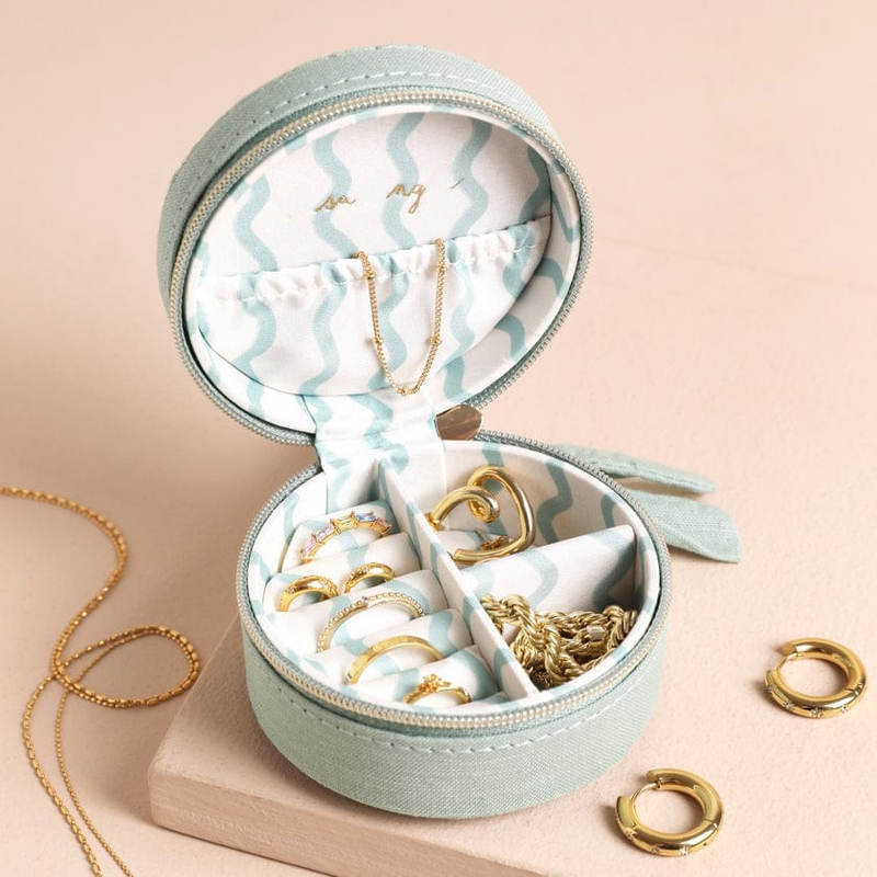 Blue Velvet Mini Travel Ring Box Includes Ring Rolls inside Custom Flowers Embroidery Logo Earrings Jewelry Boxes Packaging