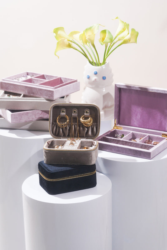 Custom Purple Velvet Bracelet Earring Box Lined Soft Lavender Necklace Ring Set Box Premium Jewelry Packaging Box with Logo