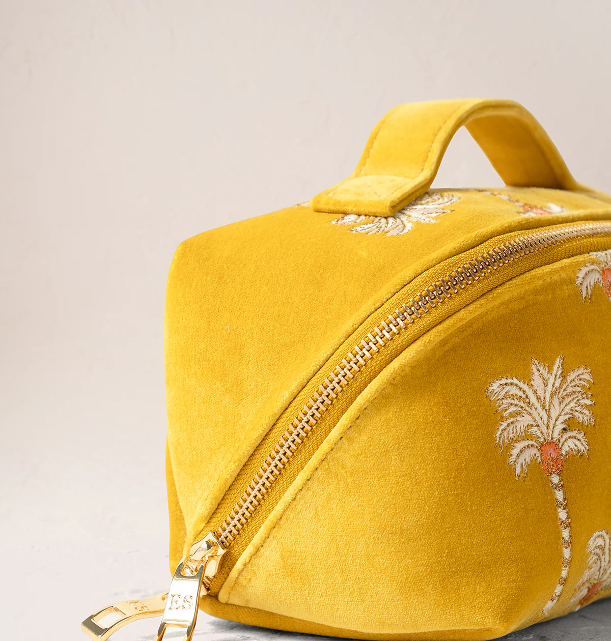 Makeup Bag (5)