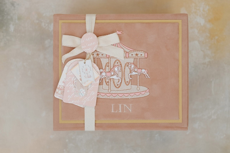 Custom Velvet Suede Baby Gift Box Drawer Coin Bag Trunk Boxes for Gifting Baby Shower Child Jewelry Full Moon Keepsake Box
