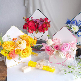 Wholesale Luxury Gift Packaging Envelope Shape Paper Cardboard Cajas Para Flores Flower Packing Box