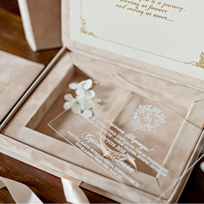 Customized Design Acrylic Invitation Velvet Magnetic Closure Gift Packaging Box With Tassel Elegant Wedding Invitation Box