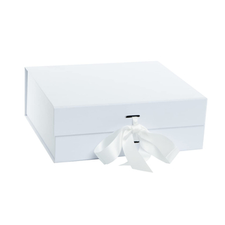 White Design Customized Size Elegant With Ribbon Rigid Packing Magnet Paper Box