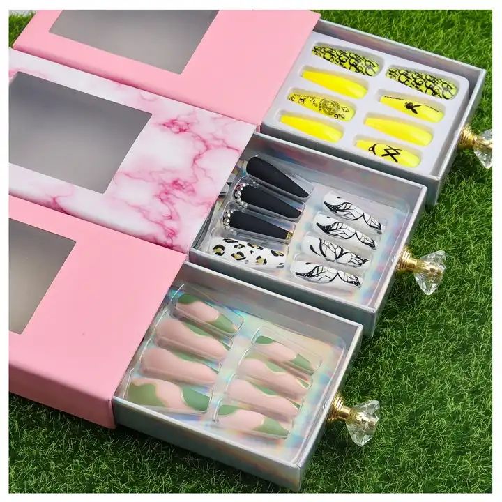 Hot Selling OEM/ODM New Design Wholesale Rhinestone Artificial Fingernails Luxury Christmas Press On Nails Custom Packaging Box