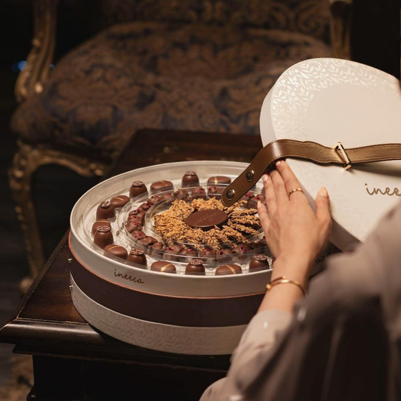 Leather Chocolate Round Box with Handle