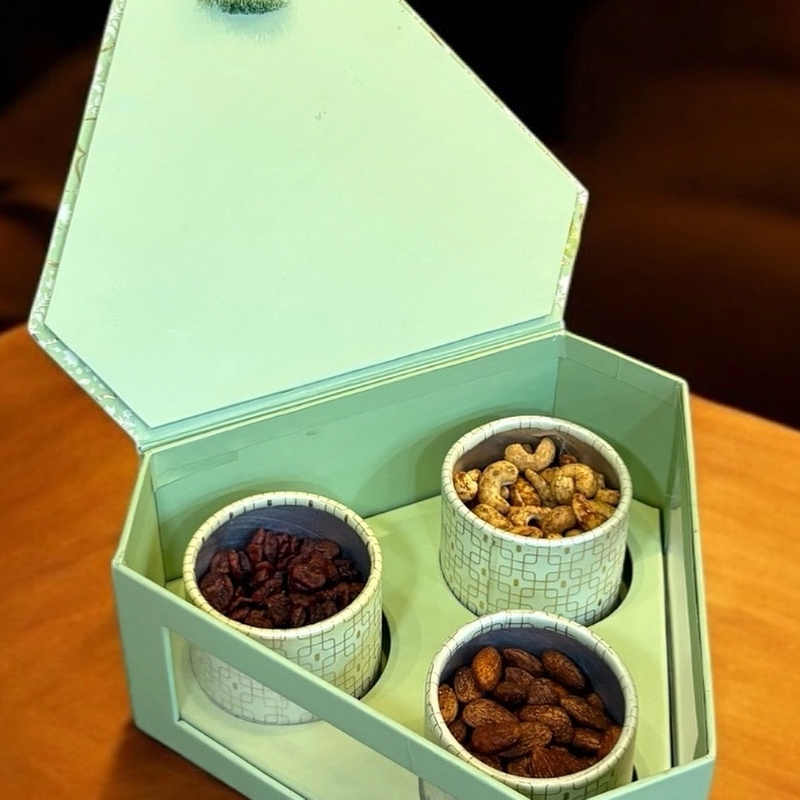 Luxury Candy Custom Snack Box Packaging Desserts Box China Manufacturers