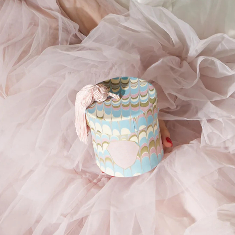 Custom Printed Cylindrical Candle Jar Packaging Box Tassel Decorative Candle Paper Set Gift Box With Logo Scented Candle Box
